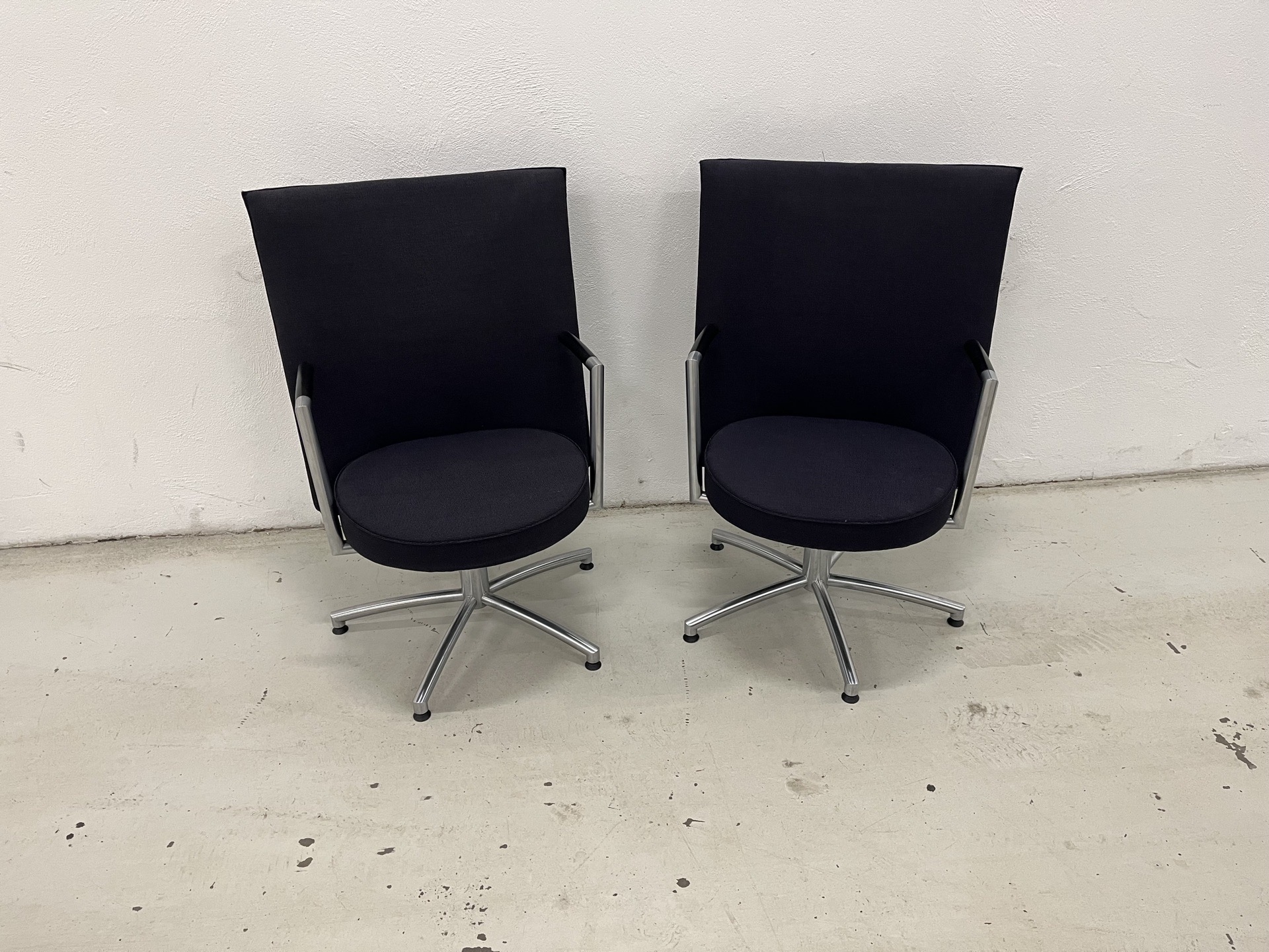 Erik Jørgensen EJ-70 Loungestole. Pris 11.500,-